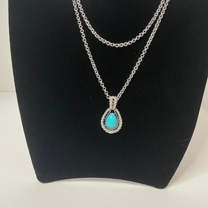 Avon jewelry | signed Avon silver and turquoise vintage necklace @liftvintage
